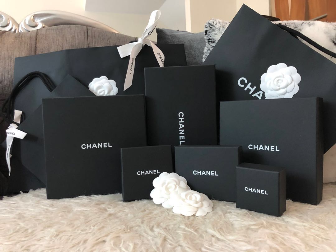 Chanel MAXI FLAP BAG