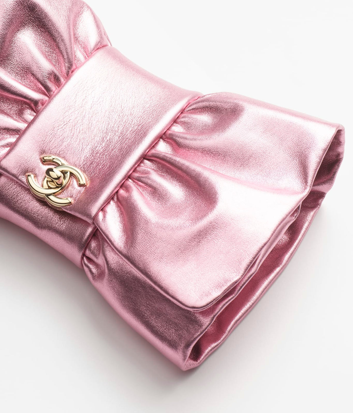 CHANEL CLUTCH