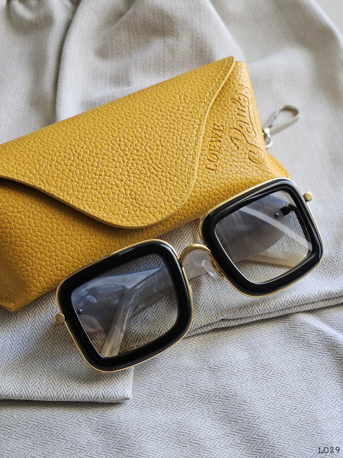 Loewe glasses
