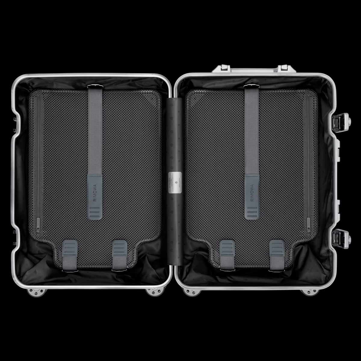 Rimowa cabin twist