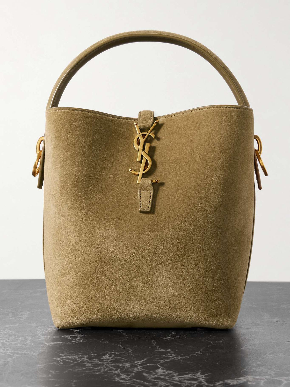 SAINT LAURENT
Le 37 small suede bucket bag