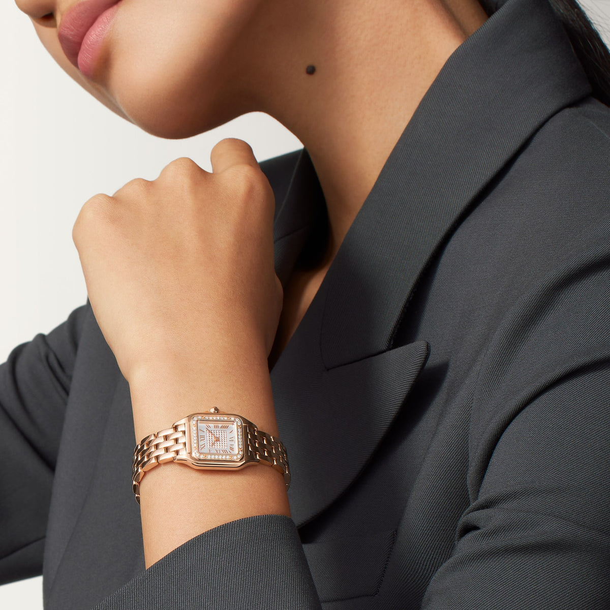 PANTHÈRE DE CARTIER