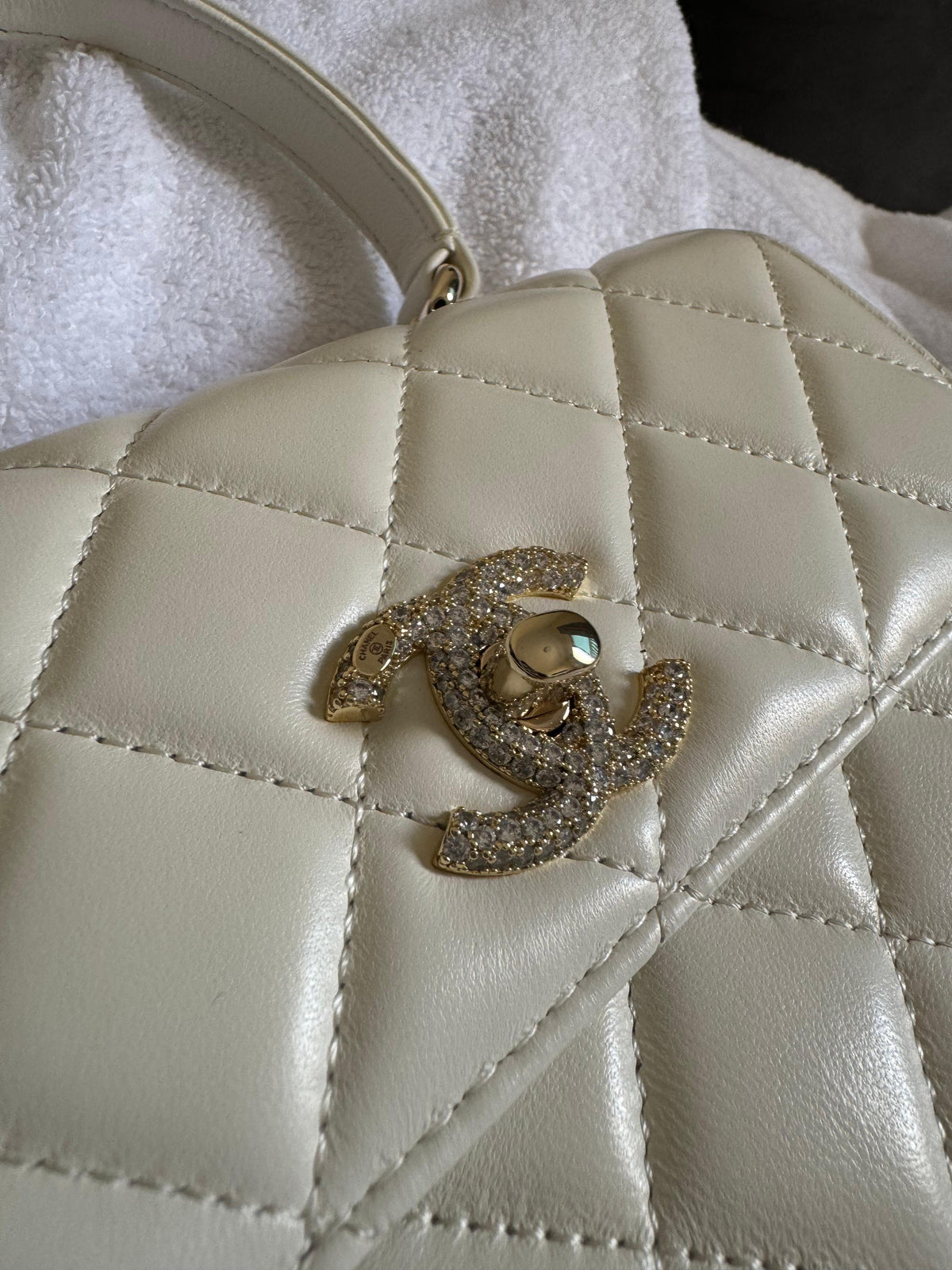 Chanel 21cm