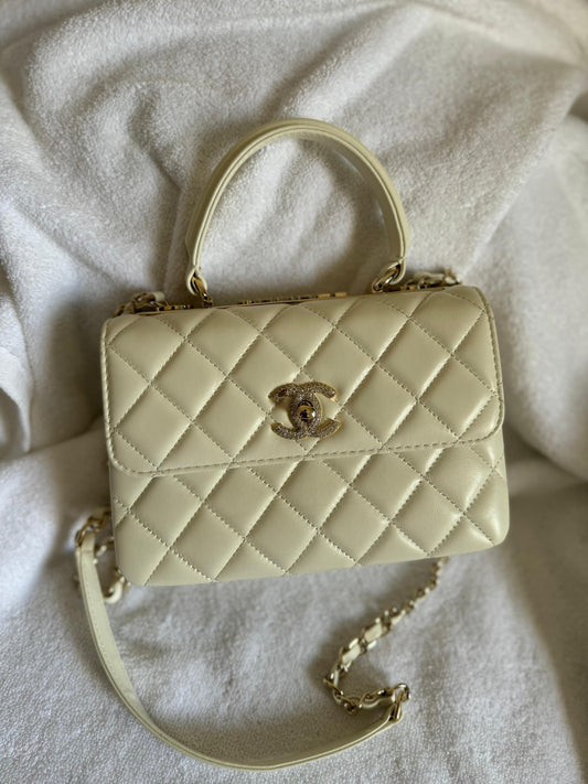 Chanel 21cm