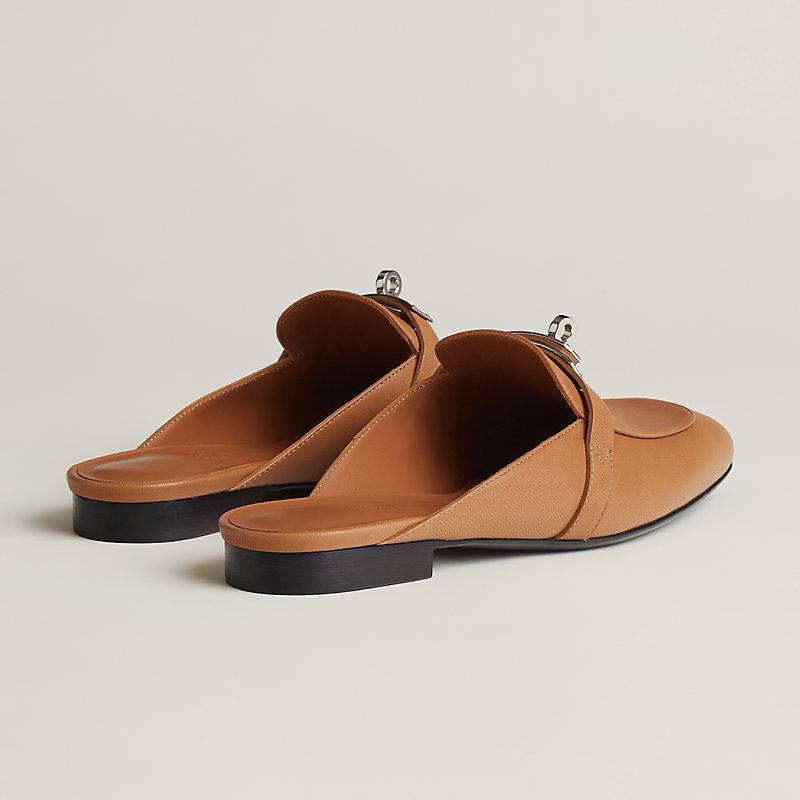 Hermes Oz mule