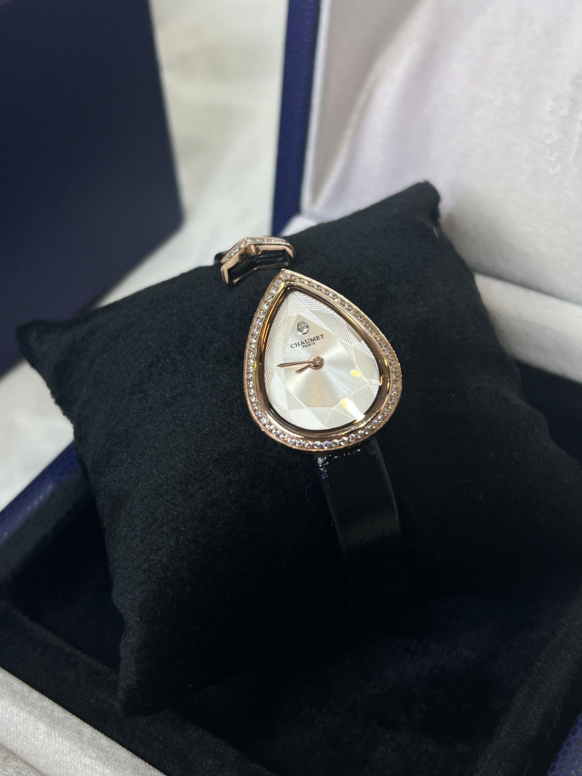 CHAUMET