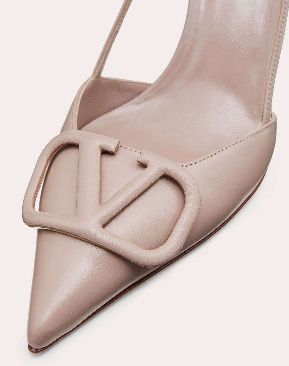 Valentino VLOGO SIGNATURE CALFSKIN SLINGBACK PUMP 80MM
