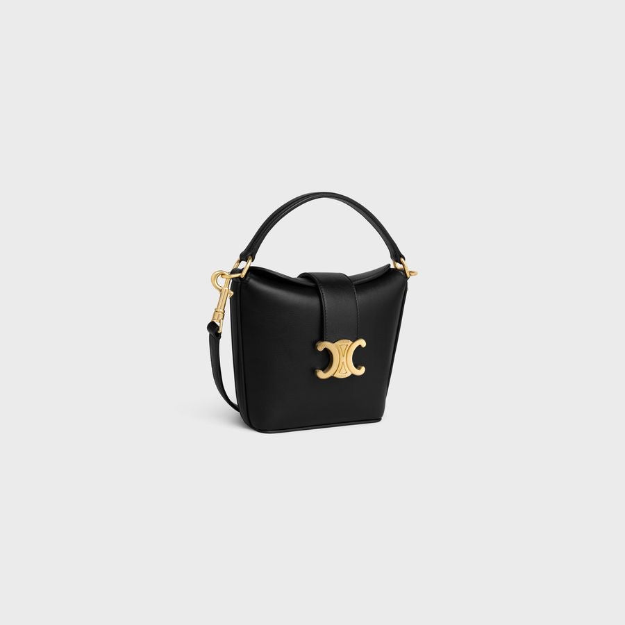 CELINE MINI BUCKET TRIOMPHE IN SMOOTH CALFSKIN
LIGHT STONE