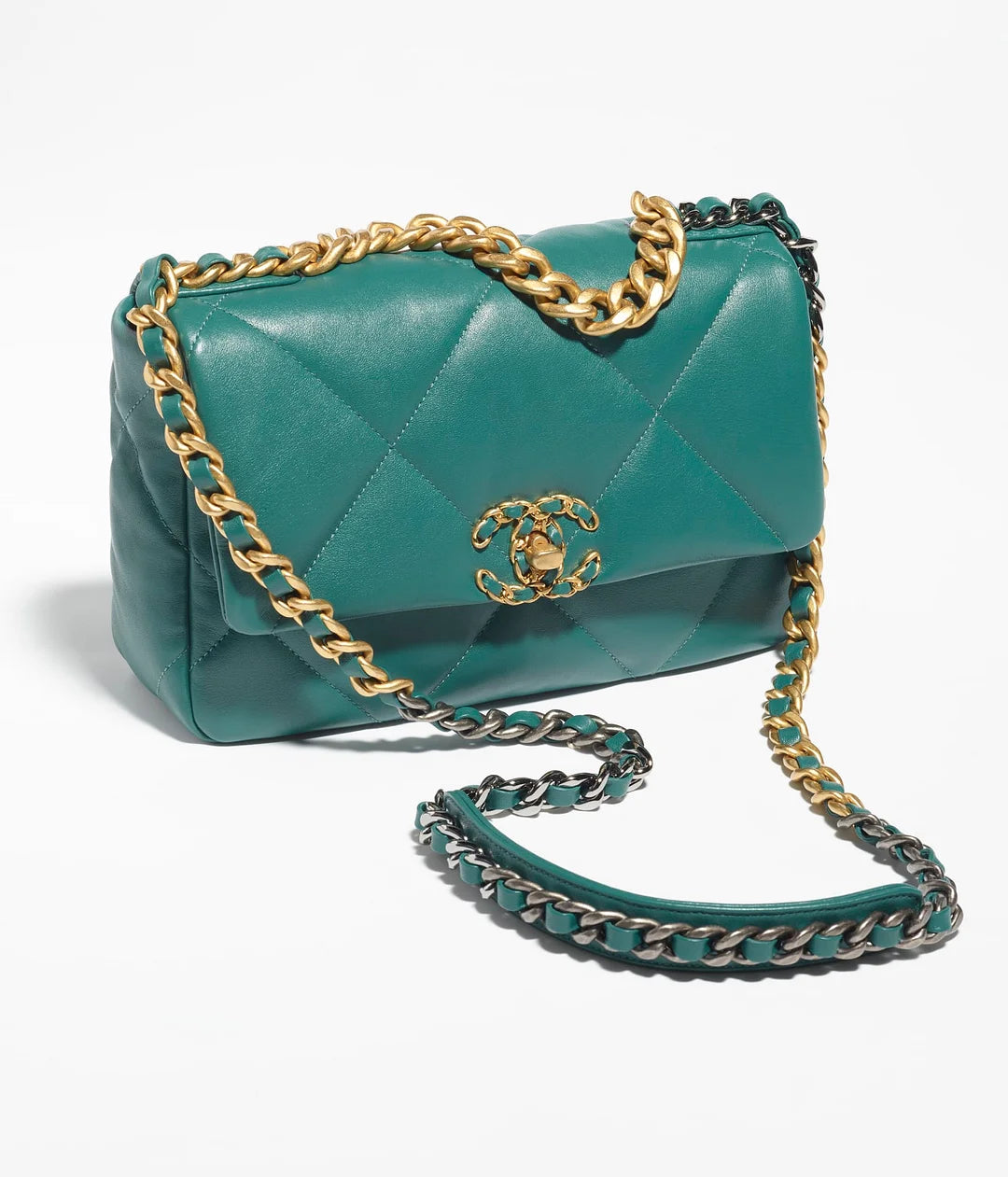 CHANEL 19 HANDBAG