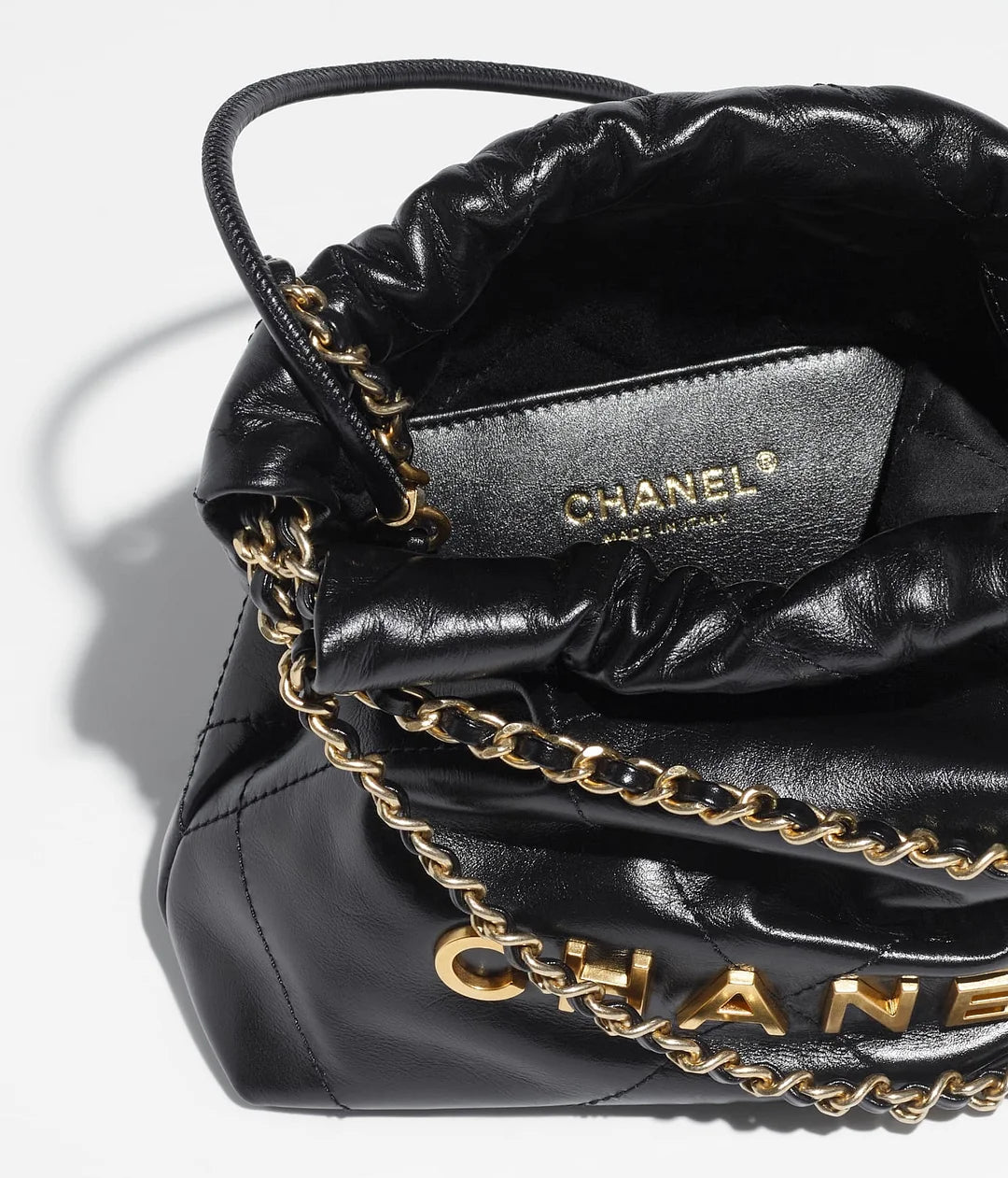 Chanel 22