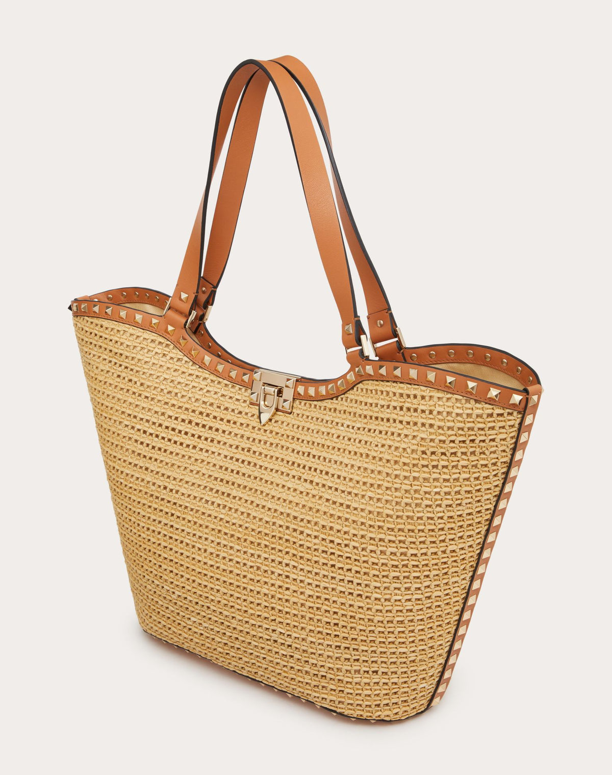 ROCKSTUD WOVEN RAFFIA SHOPPING BAG