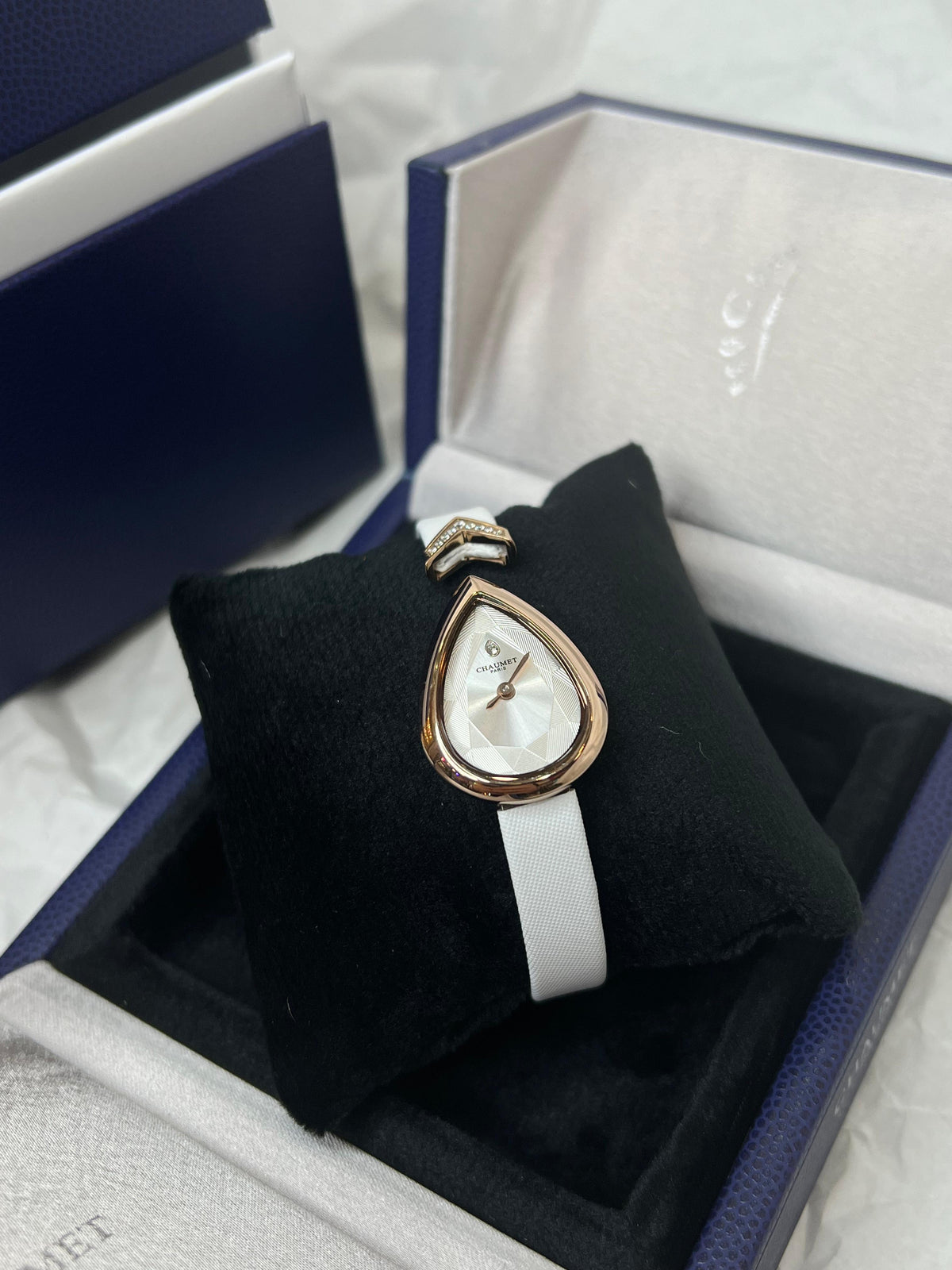 CHAUMET