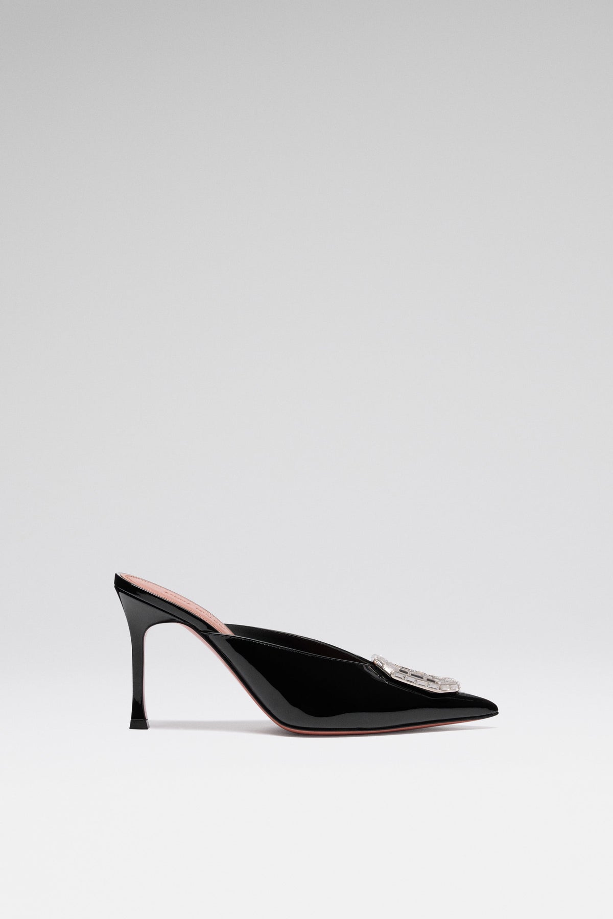Amina muaddi  Camelia mule 90