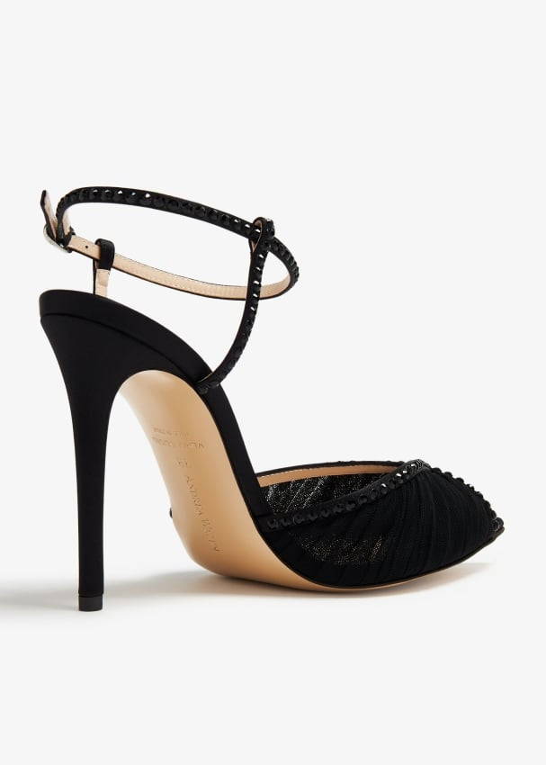 ANDREA WAZEN

Katy Sandals
