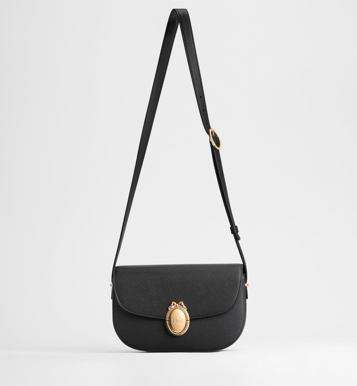 Medium Dior Médaillon Flap Bag