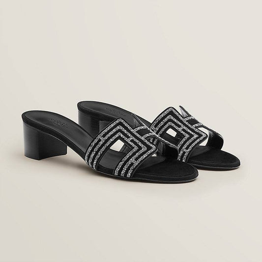 Oasis sandal