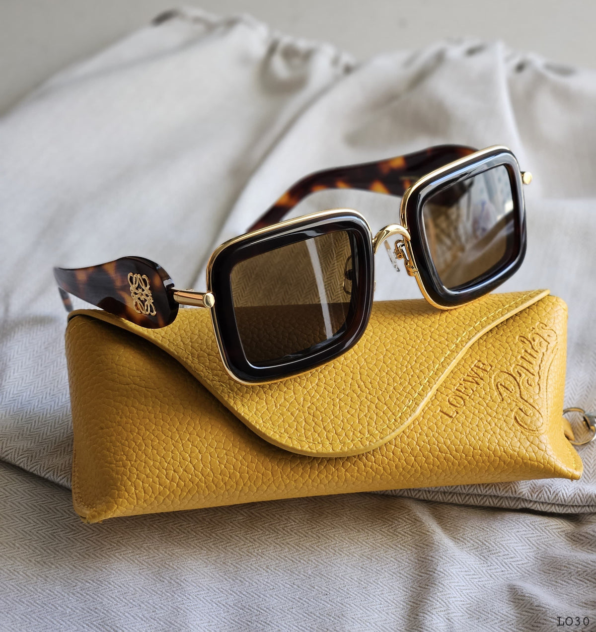 Loewe glasses